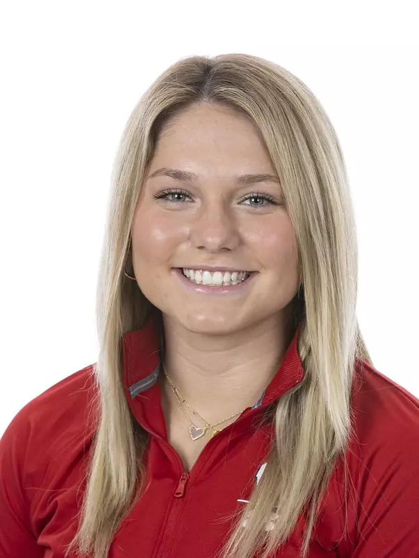 Headshot of Casey O'Brien of the Wisconsin Badgers women’s hockey team, Tuesday, Sept. 6, 2022 in Madison, Wis. Photo by David Stluka/Wisconsin Athletic Communications)
