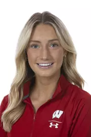 Headshot of Grace Shirley of the Wisconsin Badgers women’s hockey team, Tuesday, Sept. 6, 2022 in Madison, Wis. Photo by David Stluka/Wisconsin Athletic Communications)
