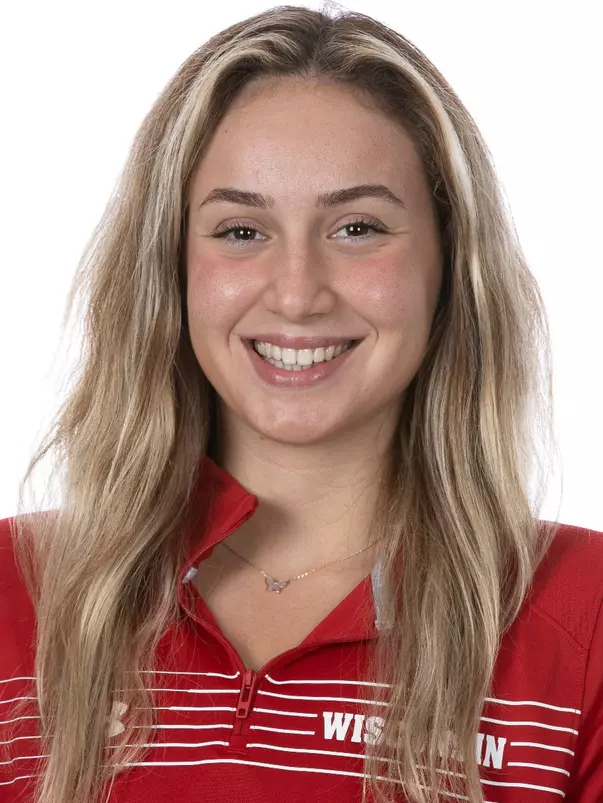 XXXX of the Wisconsin Badgers Womenâ??s Swimming and Diving team, Tuesday, Sept. 6, 2022 in Madison, Wis. (Photo by David Stluka/Wisconsin Athletic Communications)