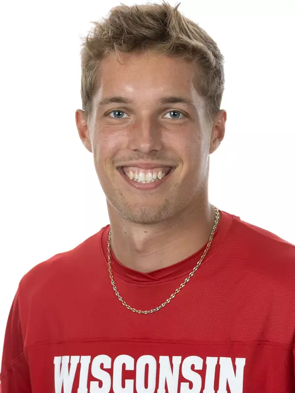 Headshot of Jason Hildebrandt of the Wisconsin Badgers Menâ??s Tennis Team, Tuesday, Sept. 6, 2022 in Madison, Wis. (Photo by David Stluka/Wisconsin Athletic Communications)