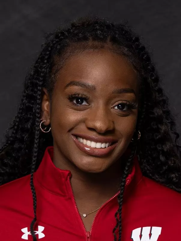 Kiley Robbins Track and Field Headshot 2023