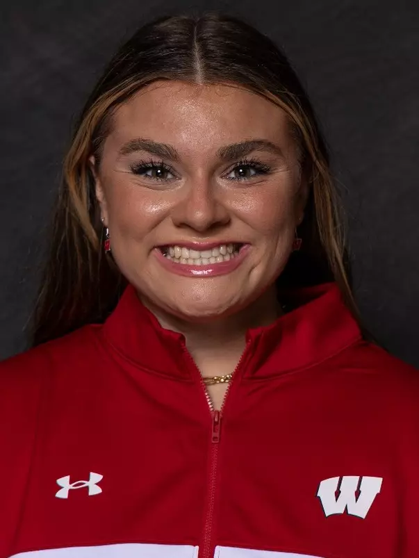 Danni Langseth 2023 WTrack Headshot