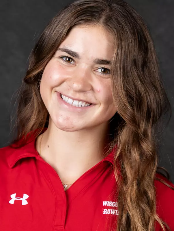 Sophia Gruenling Headshot