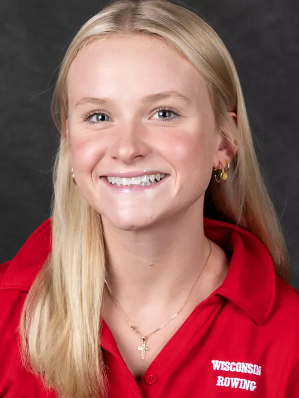 Lindsey Meyer Headshot