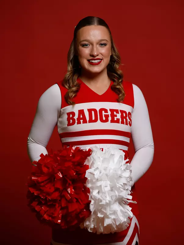 Alexis Carrington 2023-24 Spirit Squad - Cheer headshot photo