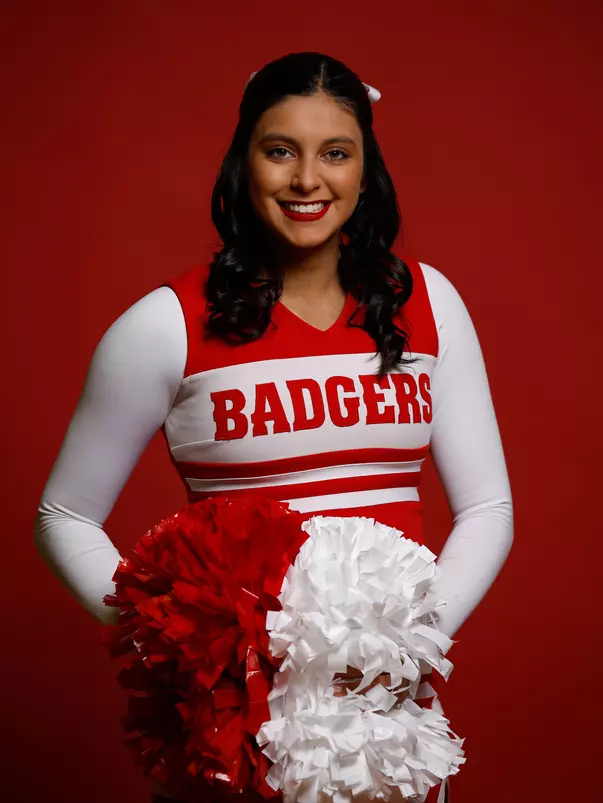 Tara Cooper 2023-24 Spirit Squad - Cheer headshot photo