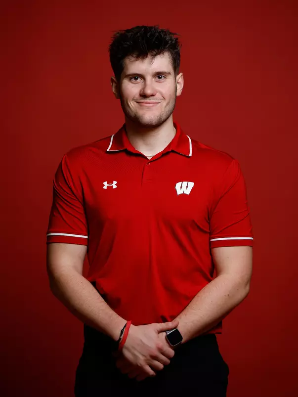 Jake Huser 2023-24 Spirit Squad - Bucky Badger headshot photo