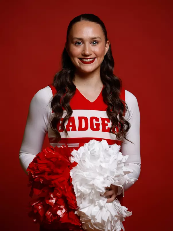 Katey Seidl, 2023-24 Spirit Squad - Cheer headshot photo
