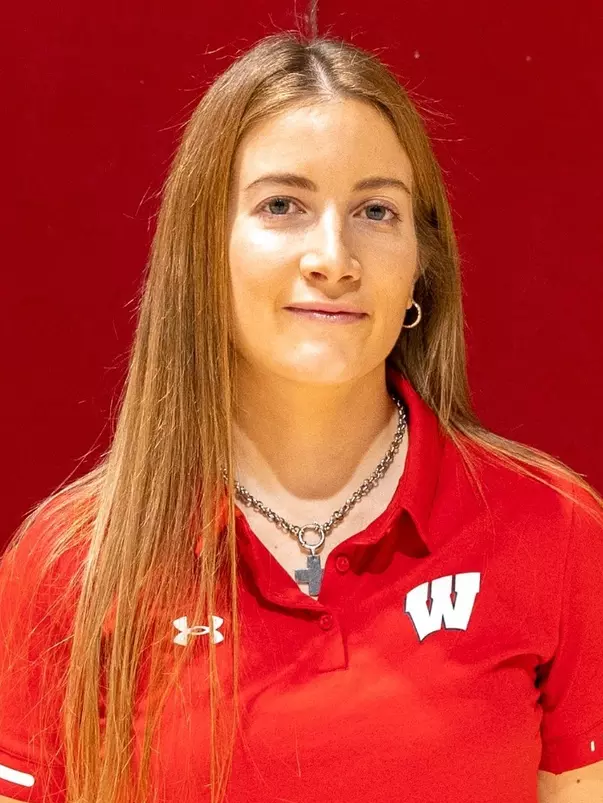 Sol Santecchia Headshot 2023