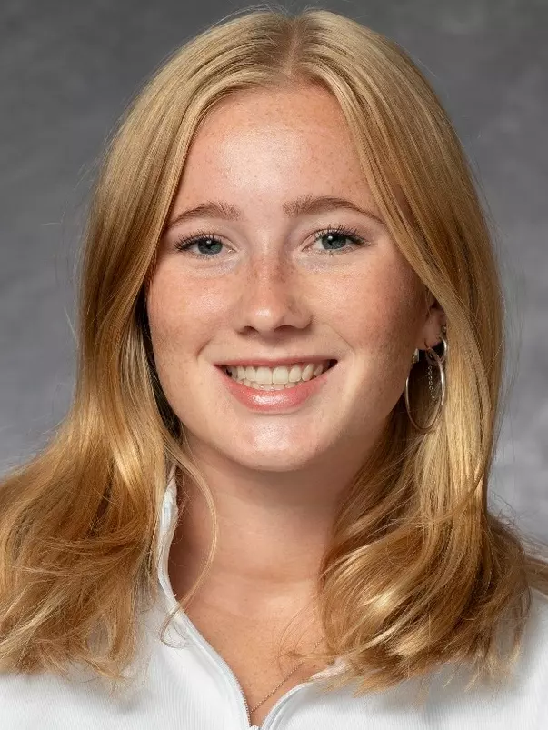 Emma Skinner Headshot