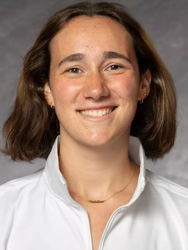 Maddy Waggoner Headshot