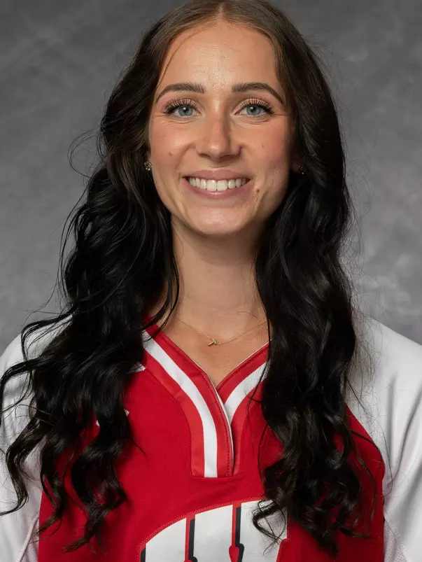 Tessa Magnanimo headshot