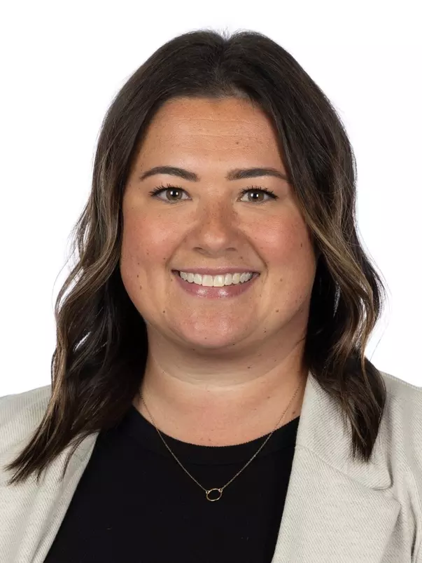 Lindsay Lovelace headshot 2024