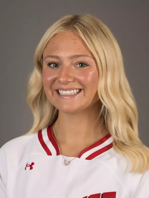 Gabby Fakes of the University of Wisconsin softball team poses for his headshot September 4, 2024 in Madison, Wisconsin.
Photo by Tom Lynn/Wisconsin Athletic Communications