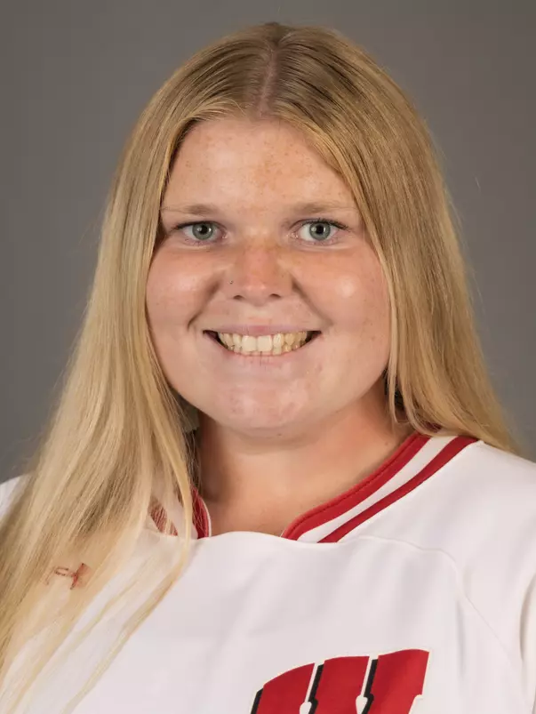 Gabrianna Salo of the University of Wisconsin softball team poses for his headshot September 4, 2024 in Madison, Wisconsin.
Photo by Tom Lynn/Wisconsin Athletic Communications