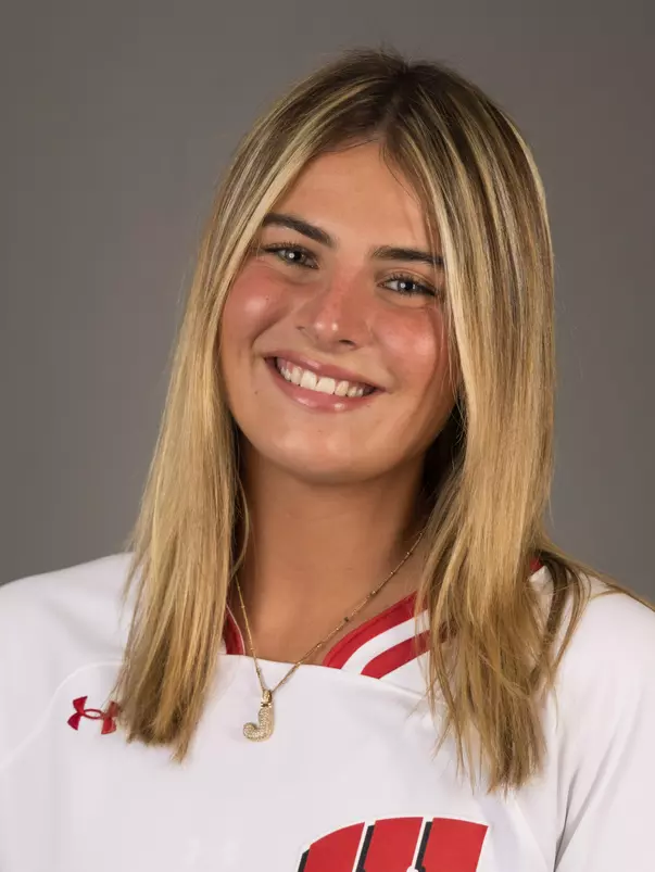 Jordan felci of the University of Wisconsin softball team poses for his headshot September 4, 2024 in Madison, Wisconsin.
Photo by Tom Lynn/Wisconsin Athletic Communications