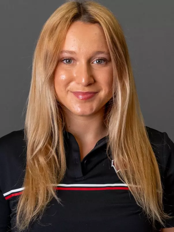 Hannah Harris head shot