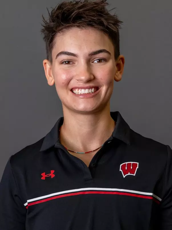 Chloe Powell head shot