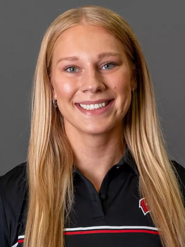 Jacki Szelagowski head shot