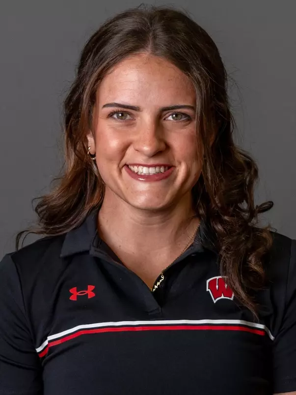 Maddy Stack head shot