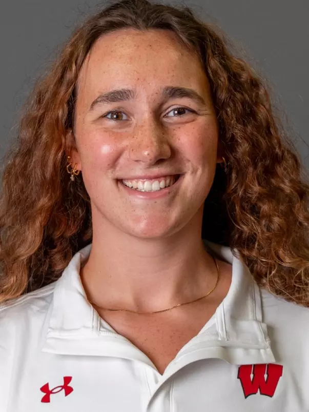 Maddie Waggoner Head Shot