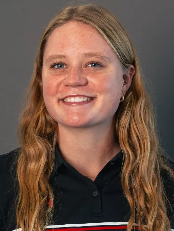 Amelia McCartney head shot