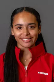 Sydney Robinson headshot 2025