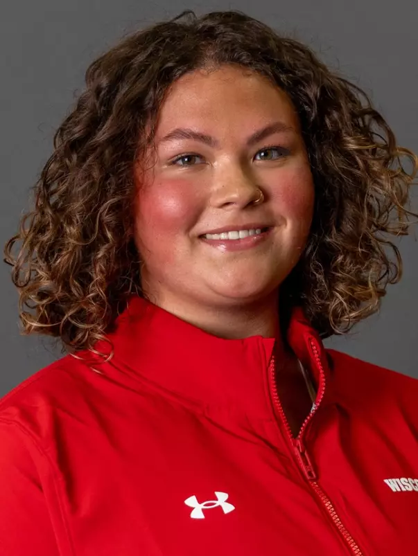 Thea Kral headshot 2025