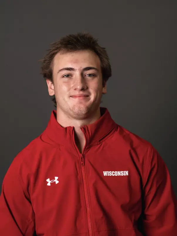 augustus headshot 25-26