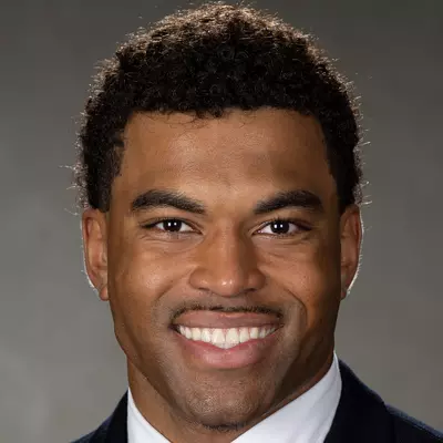 Sebastian Cheeks headshot