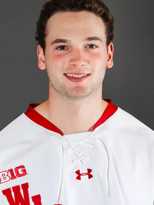 Aiden Dubinsky headshot