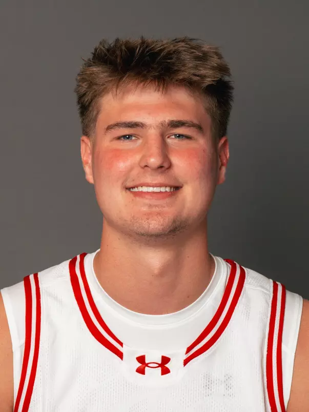 Nolan Winter headshot