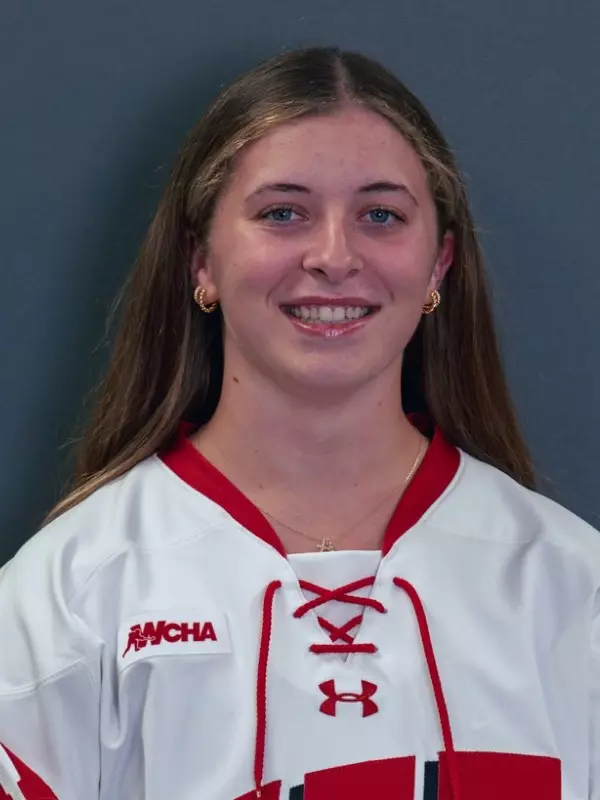 Cassie Hall Headshot