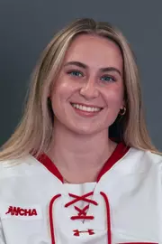 Claire Enright Headshot