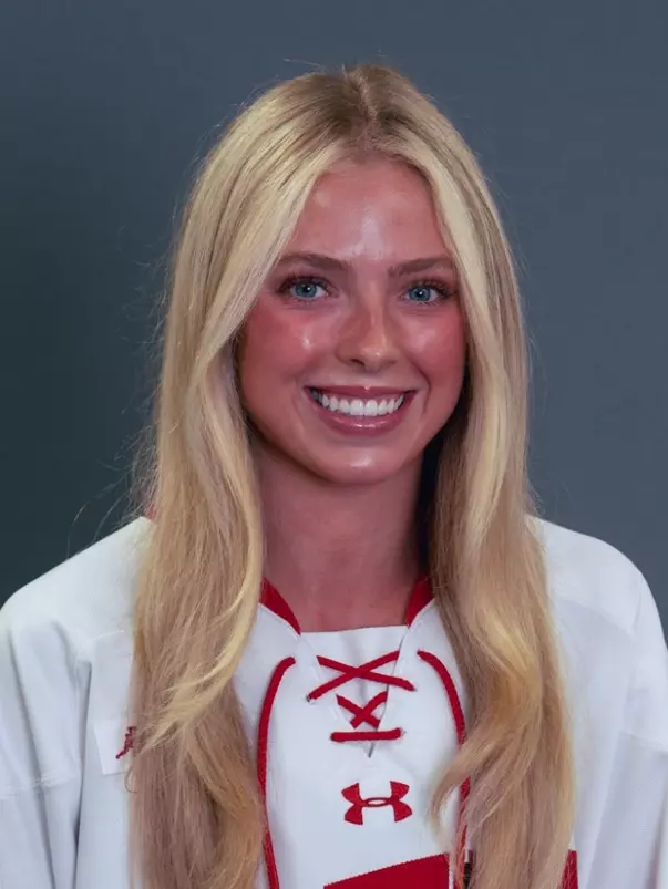 Vivian Jungels Headshot