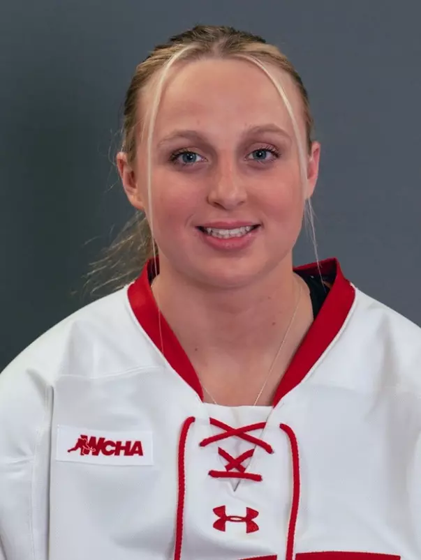 Kirsten Simms Headshot