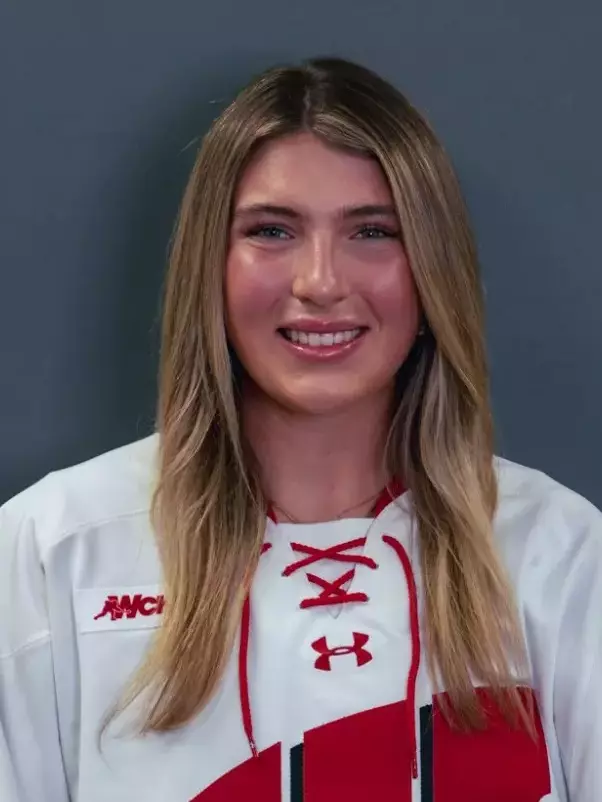 Finley McCarthy Headshot