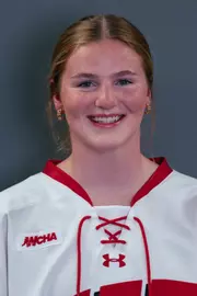 Ava McNaughton Headshot