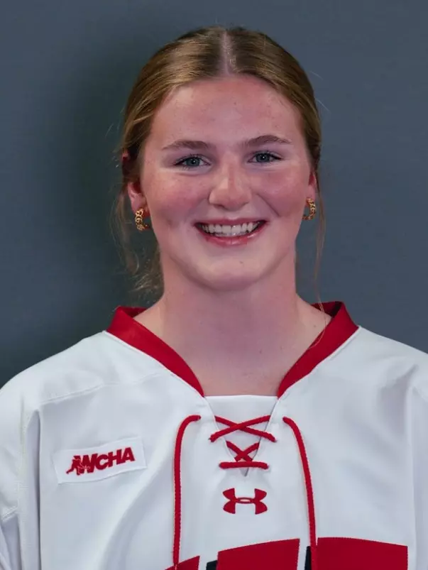 Ava McNaughton Headshot