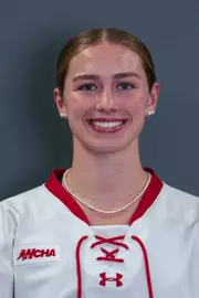 Caroline Harvey Headshot