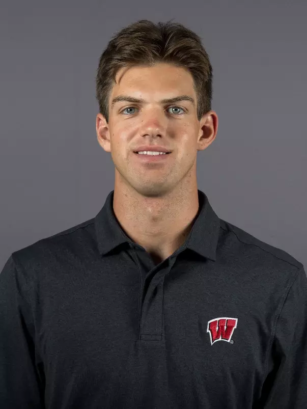Walker Bogen 26-27 headshot