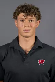 Oliver Nash 26-27 headshot