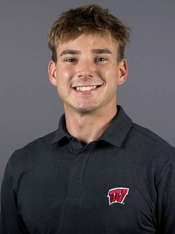 Alex Schwartz 26-27 headshot