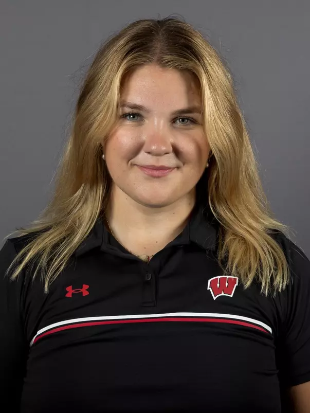 Haley Sykes Headshot