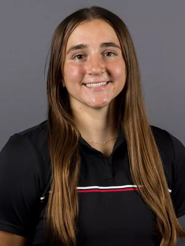Gwyneth Kumm Headshot