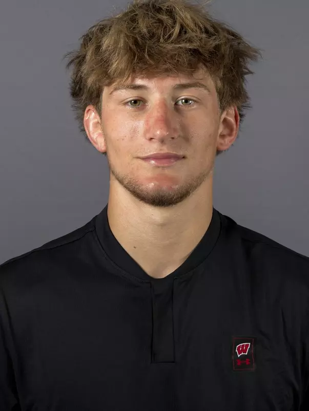 Carson Exferd Headshot