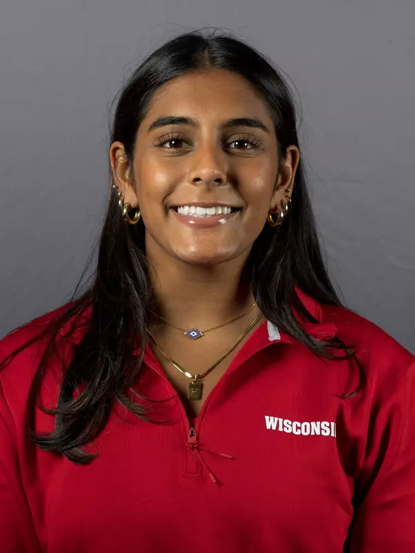 Zara Karimi Headshot 2026-27