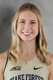 Elaina Roeder 2022 Headshot