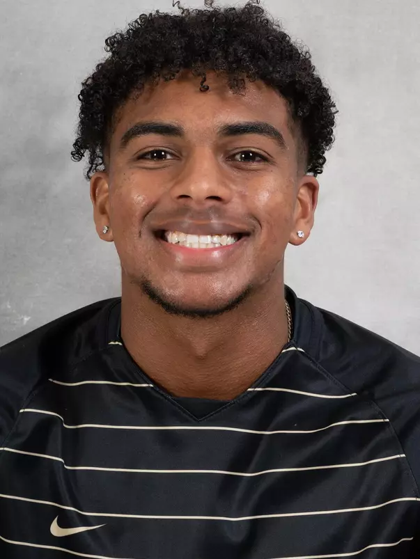 Julian Kennedy Headshot 2022