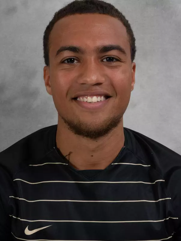 Oscar Sears 2022 Headshot